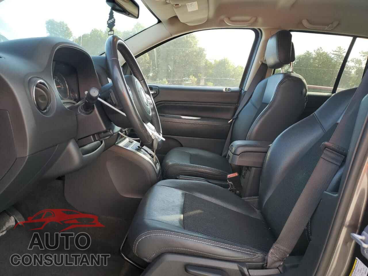 JEEP COMPASS 2015 - 1C4NJCEBXFD329191