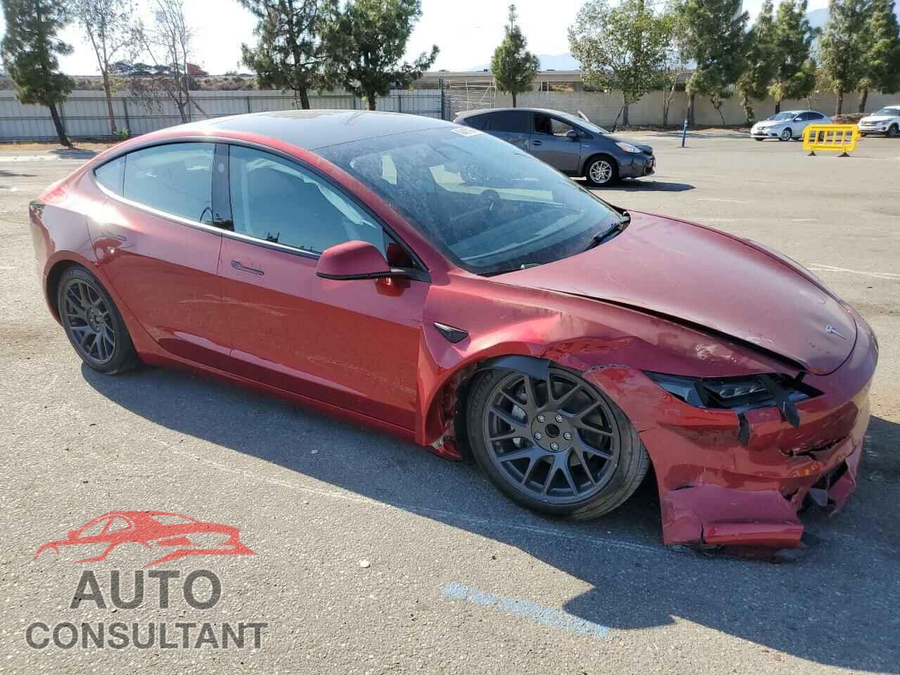 TESLA MODEL 3 2024 - 5YJ3E1EA8RF843626