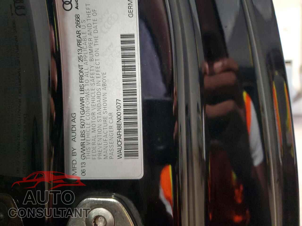 AUDI A5 2014 - WAUCFAFH8EN001077