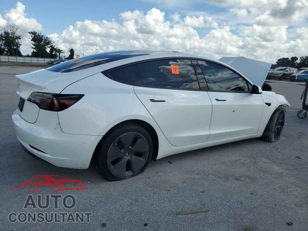 TESLA MODEL 3 2023 - 5YJ3E1EA0PF487878
