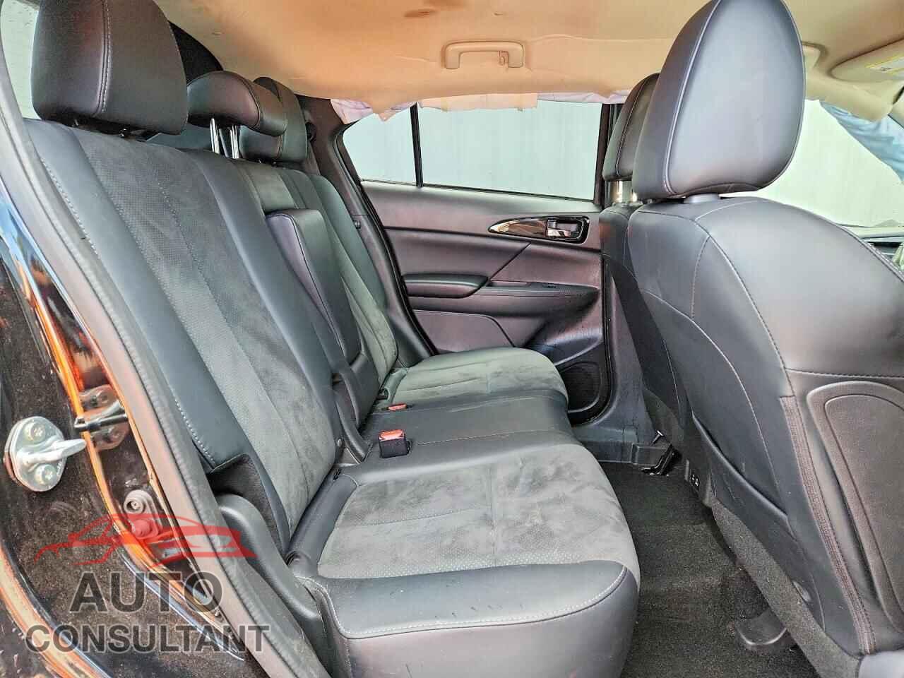 MITSUBISHI ECLIPSE 2025 - JA4ATWAA6SZ034524
