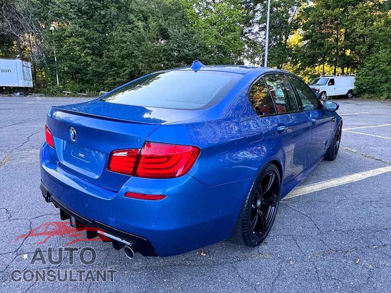 BMW M5 2013 - WBSFV9C50DD096758