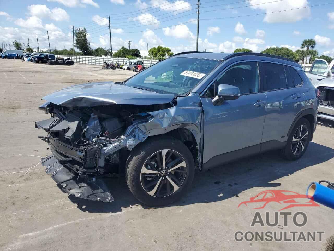 TOYOTA COROLLA CR 2024 - 7MUFBABGXRV062316
