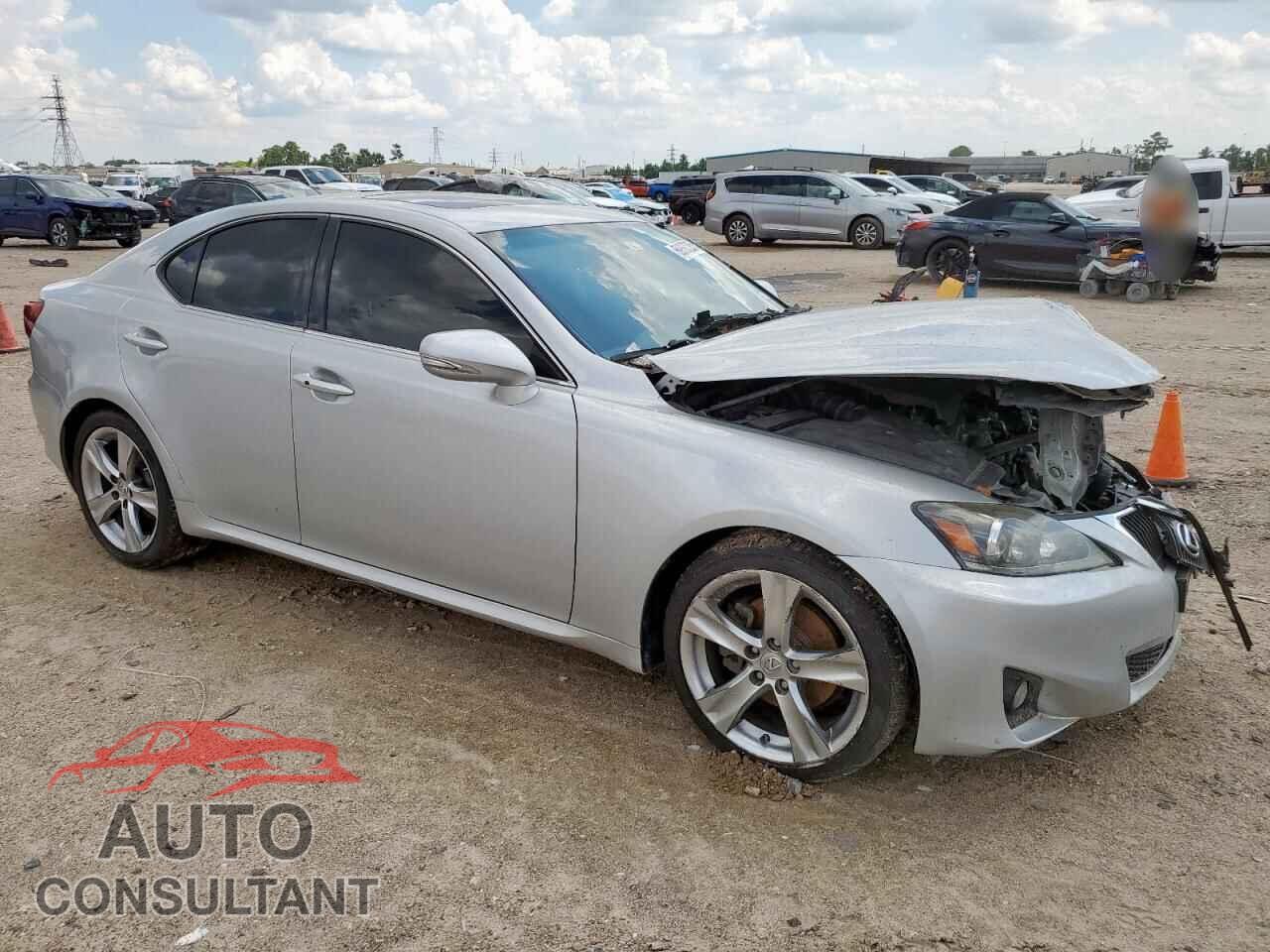 LEXUS IS 2012 - JTHBF5C26C2102802