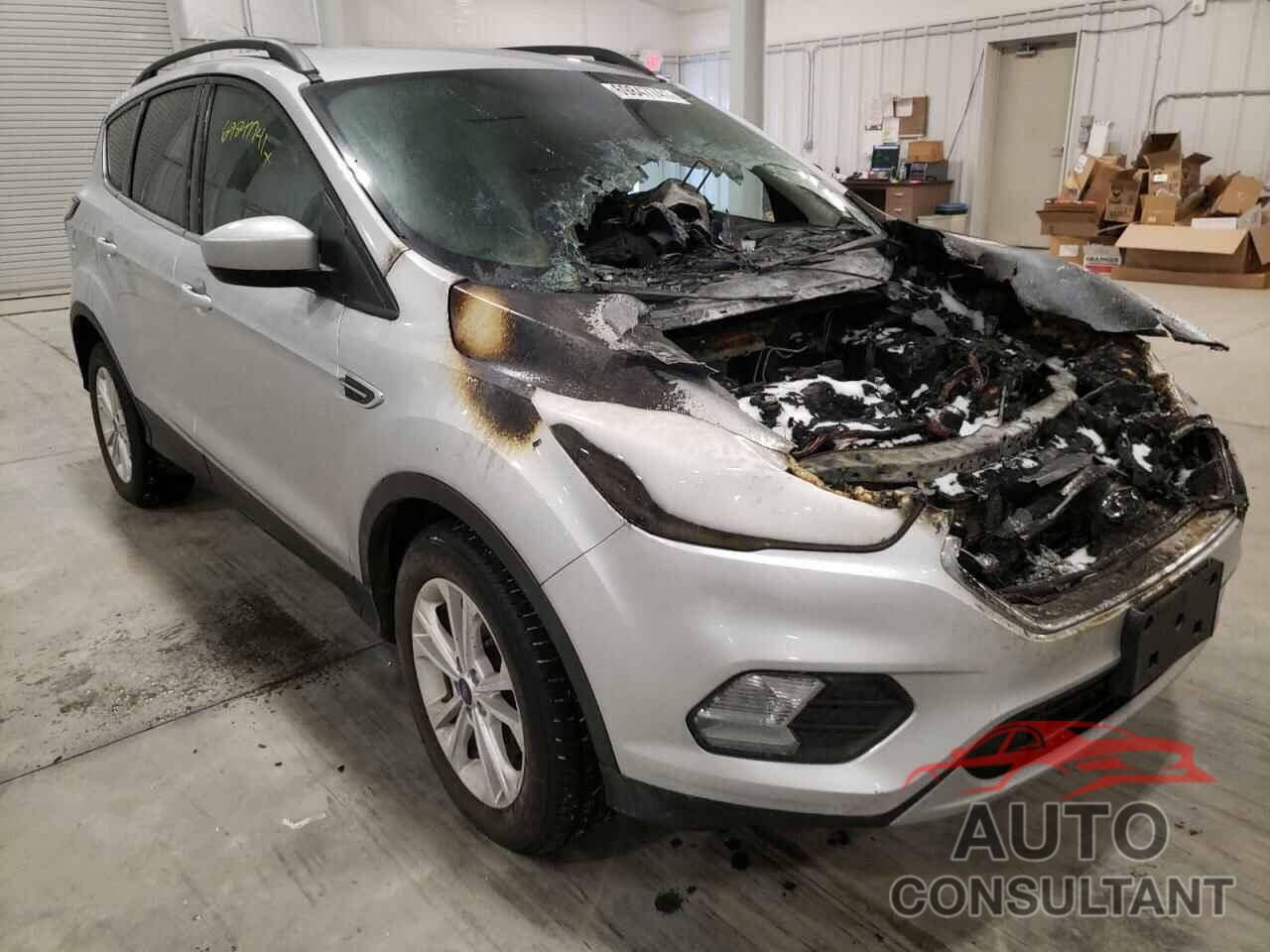 FORD ESCAPE 2018 - 1FMCU0GDXJUC87136