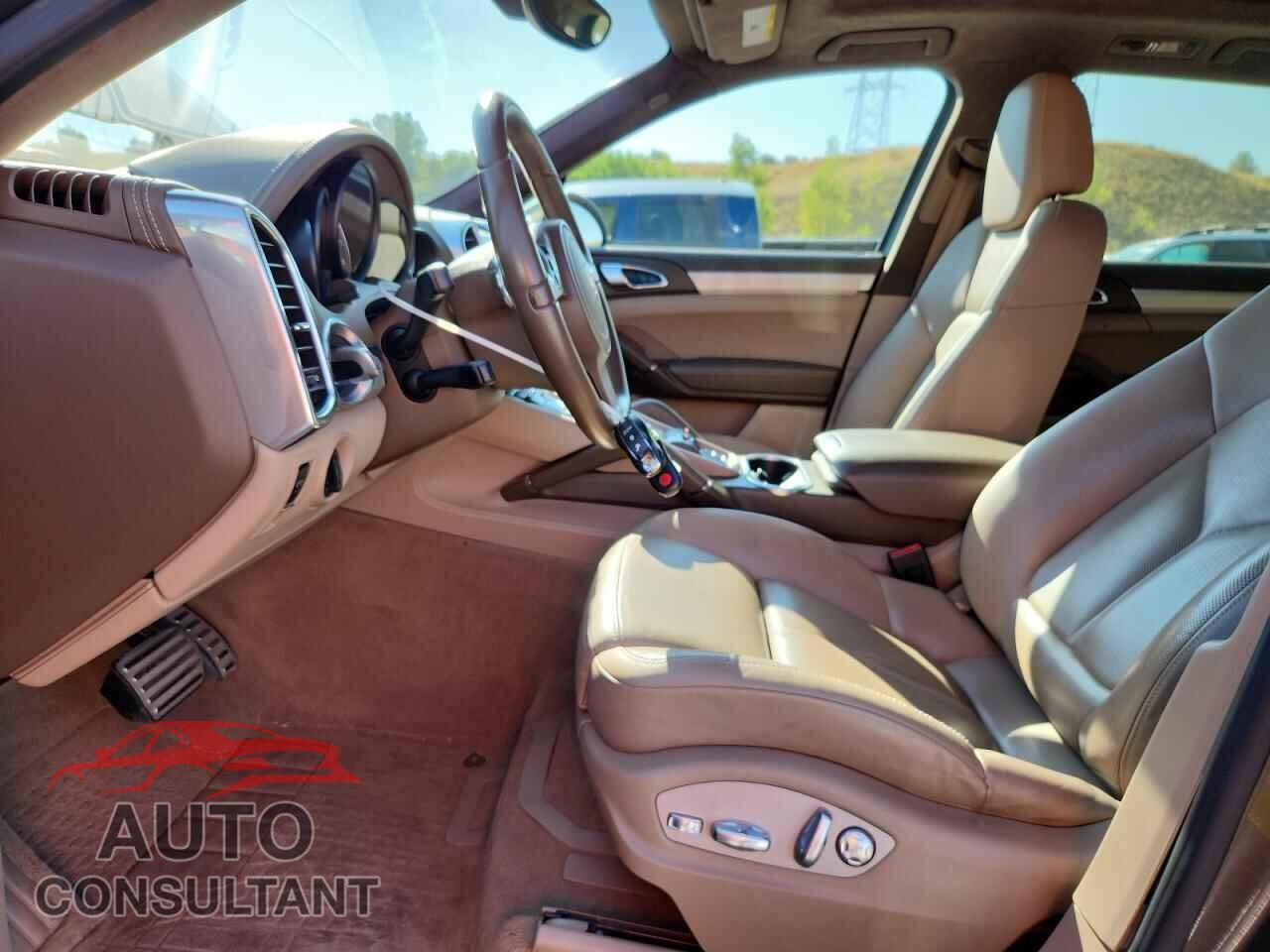 PORSCHE CAYENNE 2014 - WP1AD2A22ELA72911