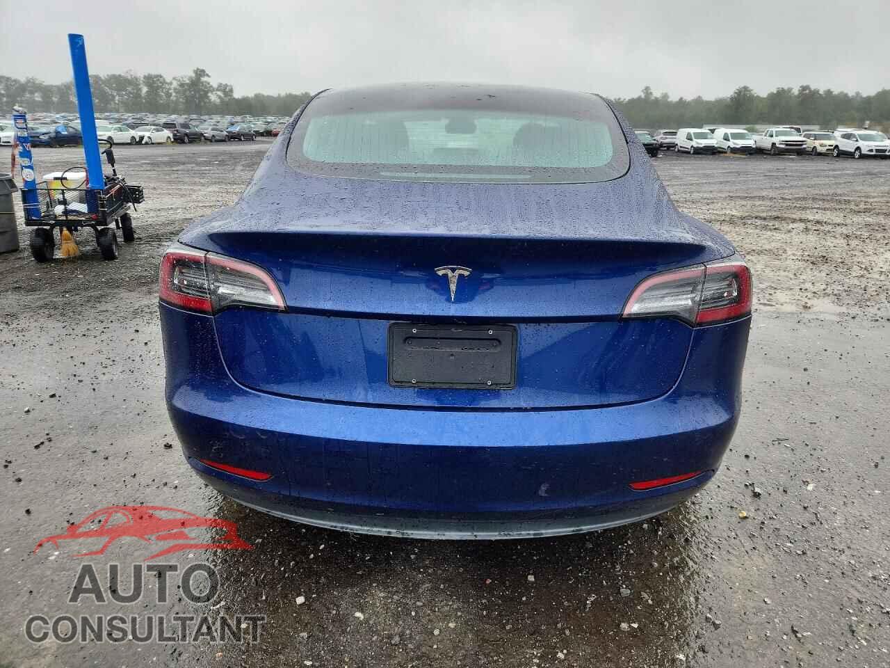 TESLA MODEL 3 2023 - 5YJ3E1EAXPF509207
