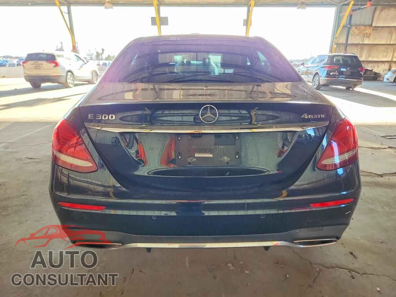 MERCEDES-BENZ E-CLASS 2017 - WDDZF4KB9HA018522