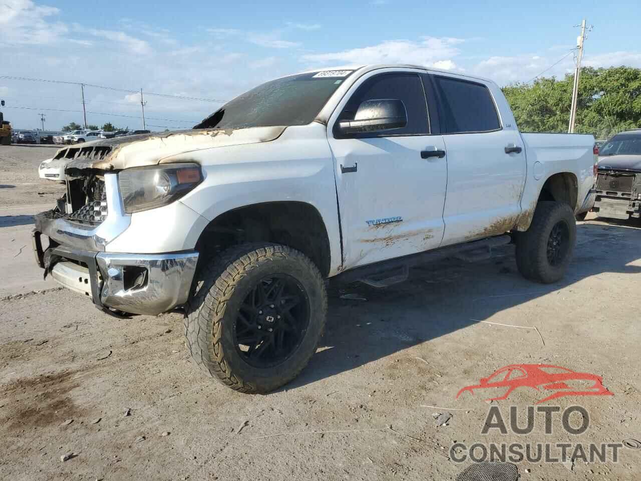 TOYOTA TUNDRA 2021 - 5TFDY5F18MX957206