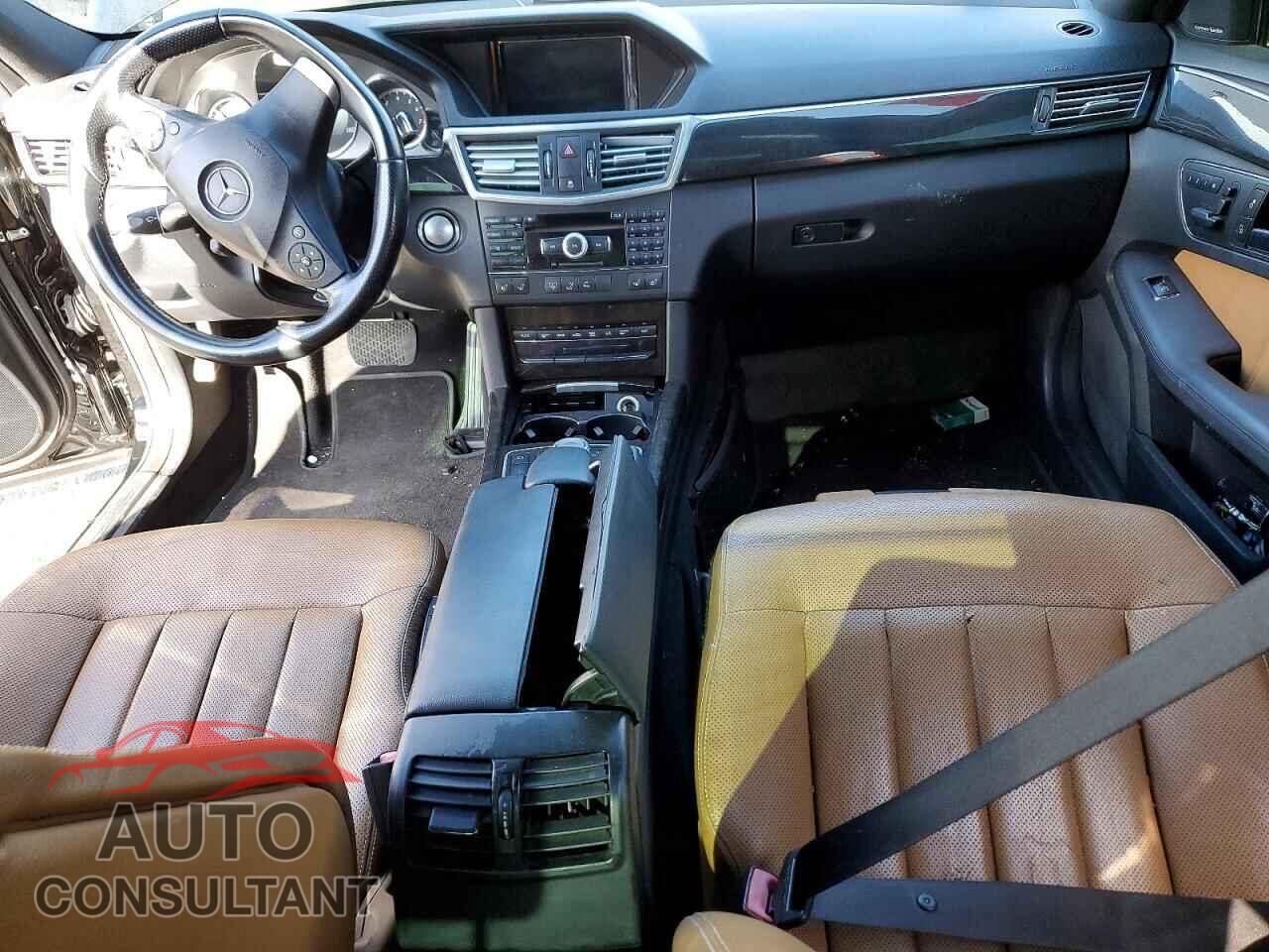 MERCEDES-BENZ E-CLASS 2010 - WDDHF7CB0AA076178