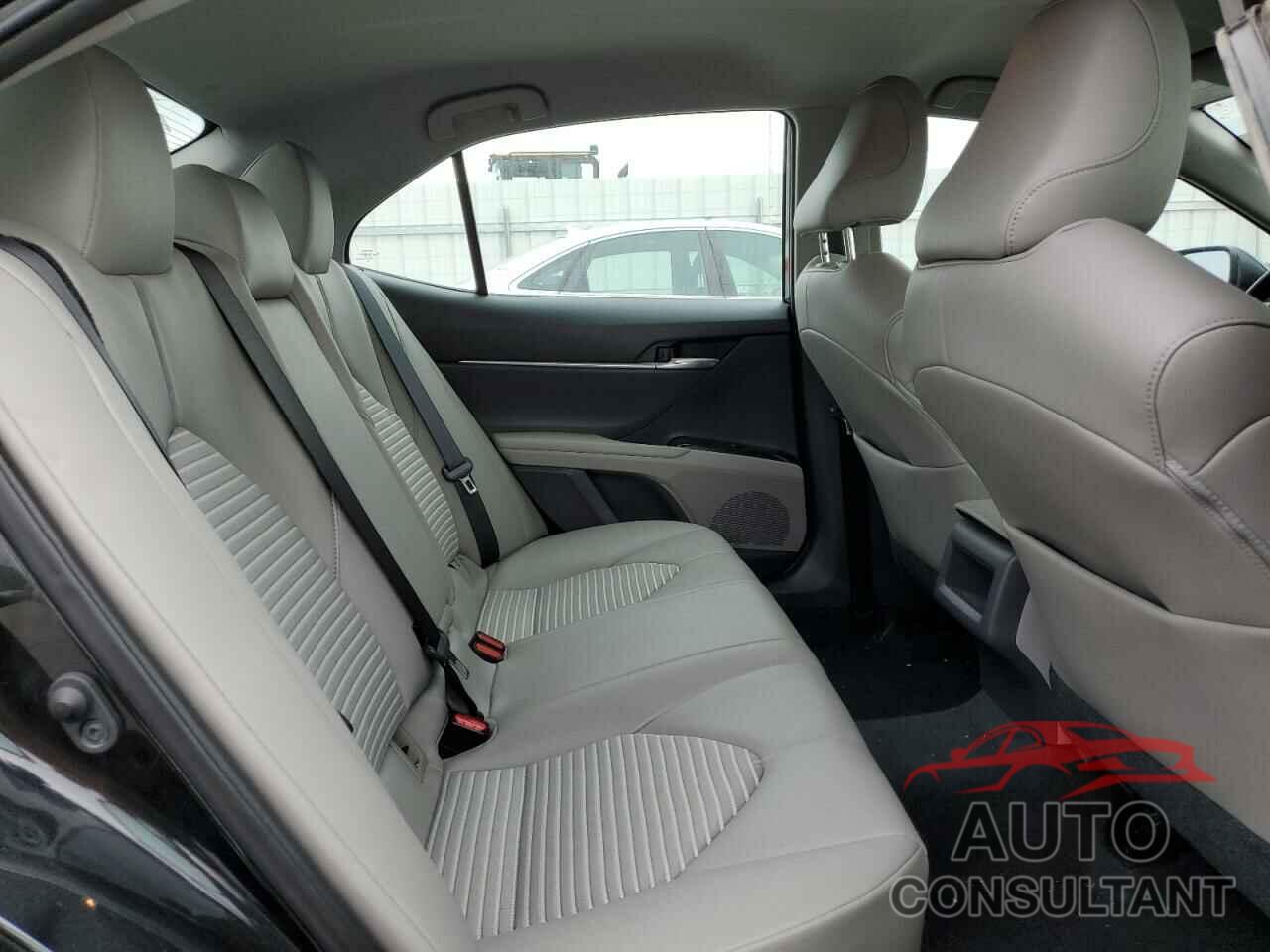 TOYOTA CAMRY 2020 - 4T1G11AK2LU956865