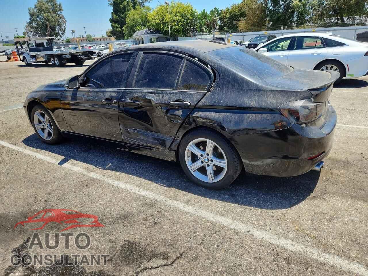BMW 3 SERIES 2012 - WBA3C1C55CA696724
