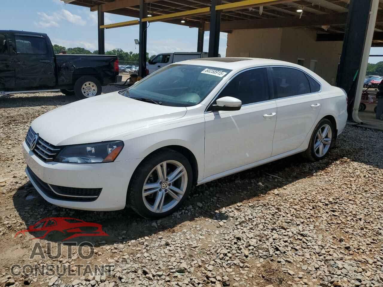 VOLKSWAGEN PASSAT 2014 - 1VWBN7A35EC004527