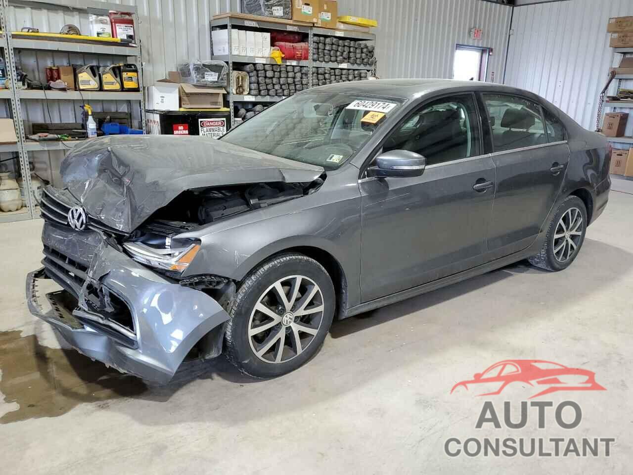 VOLKSWAGEN JETTA 2018 - 3VWDB7AJ3JM229215