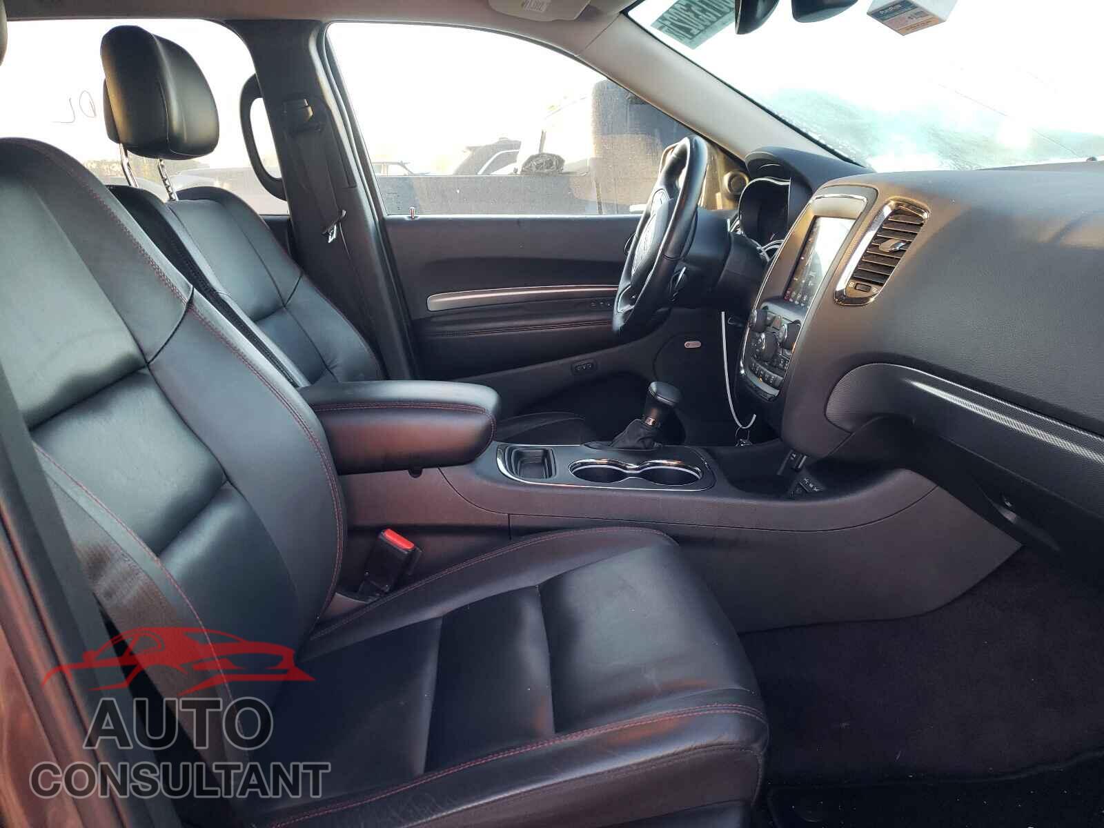 DODGE DURANGO 2018 - 1C4RDJDG4JC102135