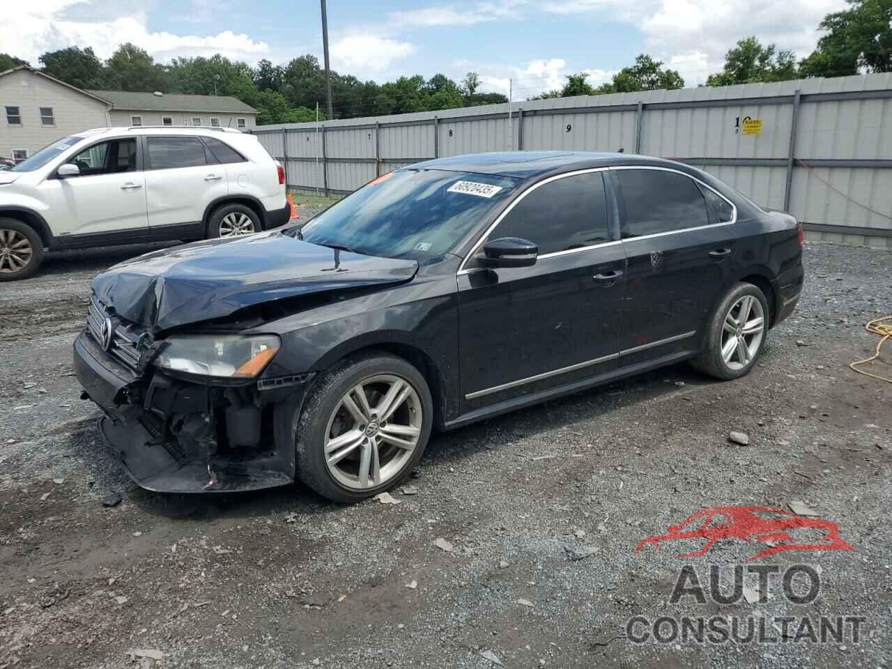 VOLKSWAGEN PASSAT 2015 - 1VWCV7A31FC001680