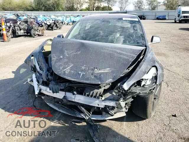 TESLA MODEL 3 2018 - 5YJ3E1EA9JF010308