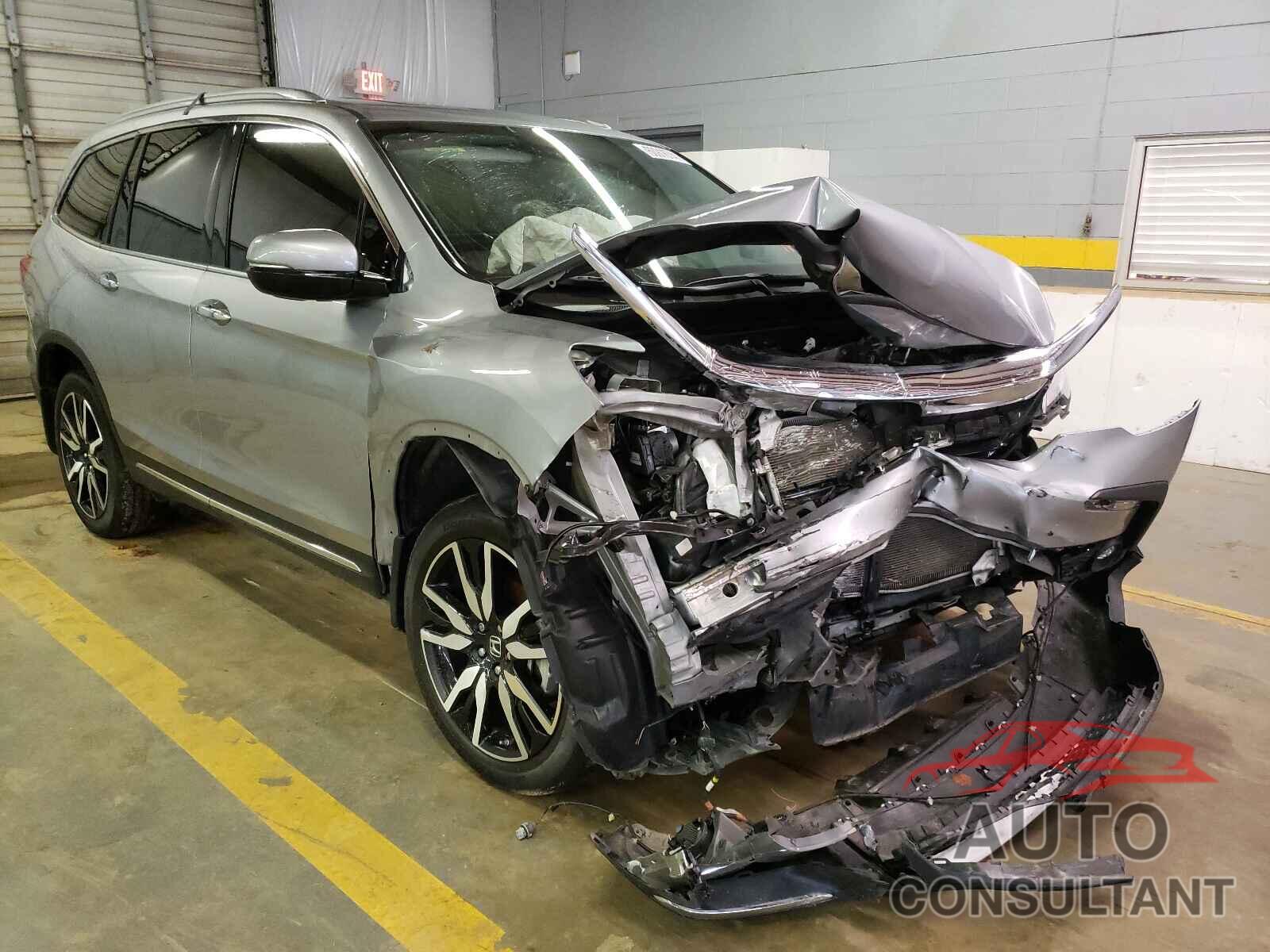 HONDA PILOT 2019 - 5FNYF6H06KB013526