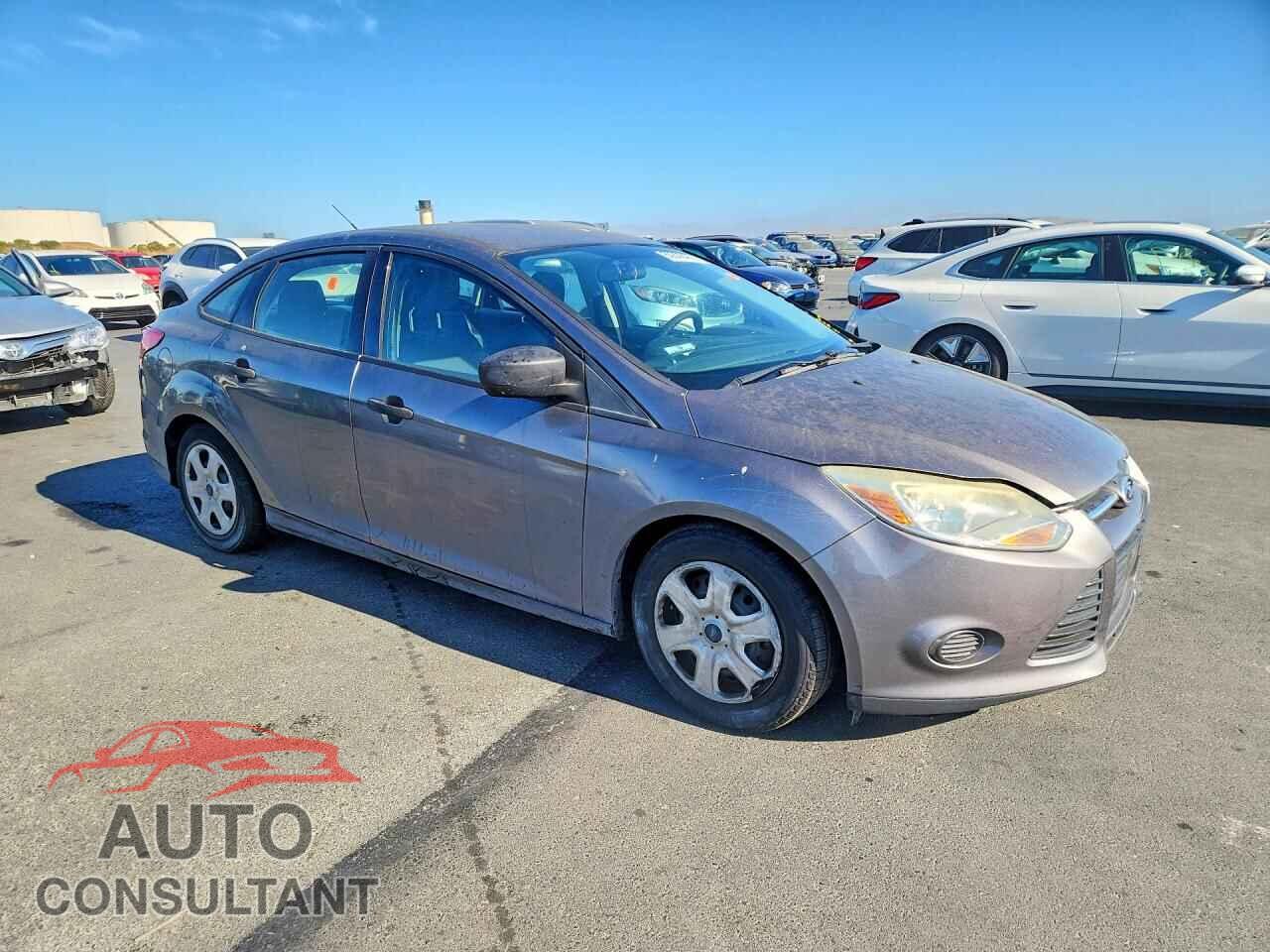 FORD FOCUS 2014 - 1FADP3E25EL210873