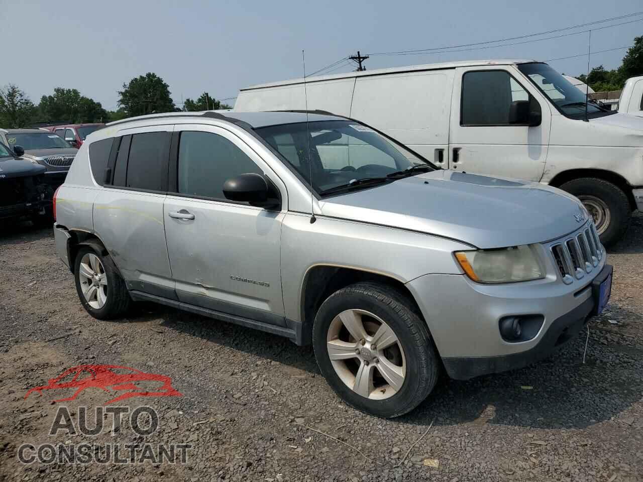 JEEP COMPASS 2011 - 1J4NF1FB5BD282516