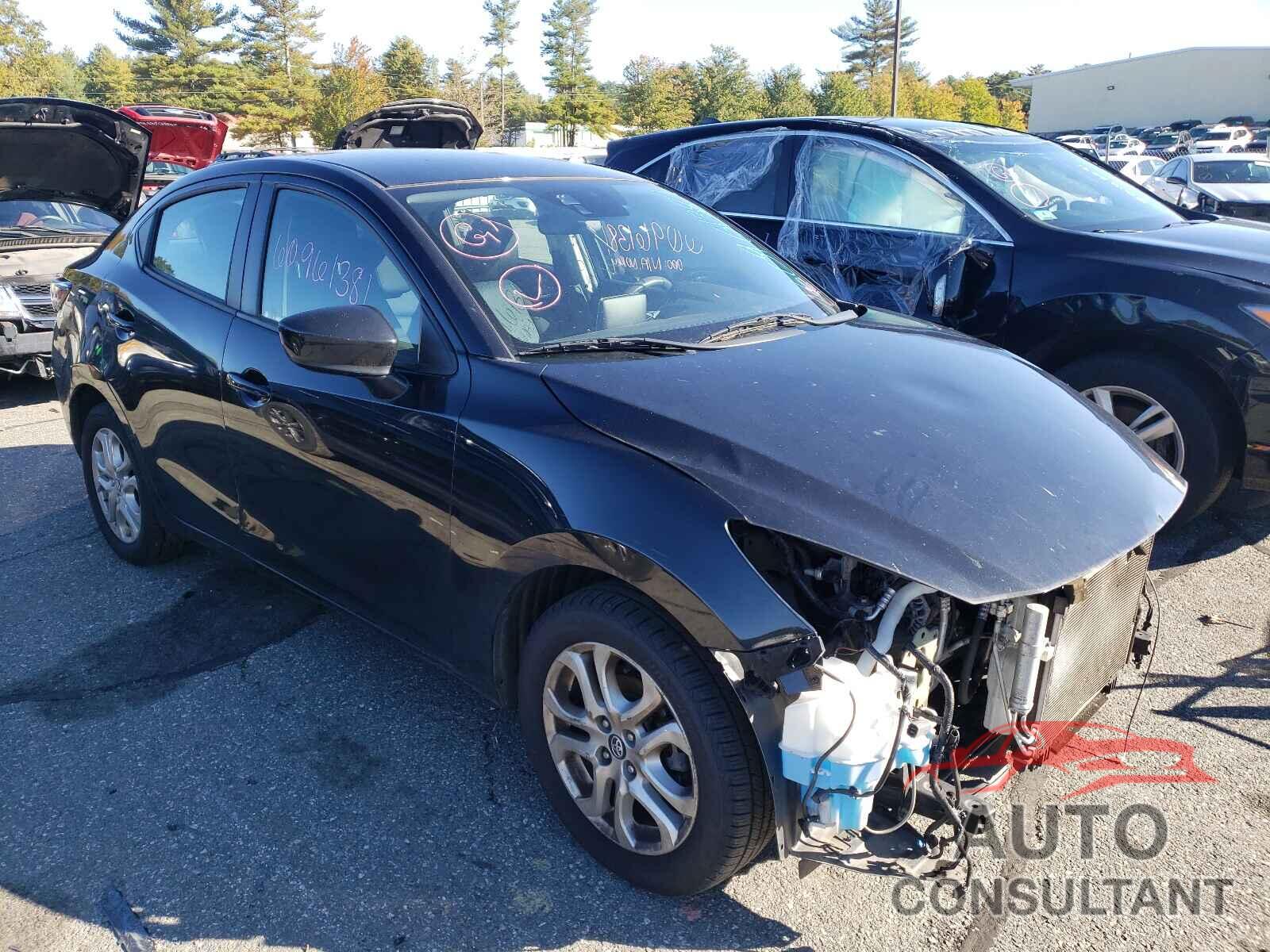 TOYOTA YARIS 2017 - 3MYDLBYVXHY181339