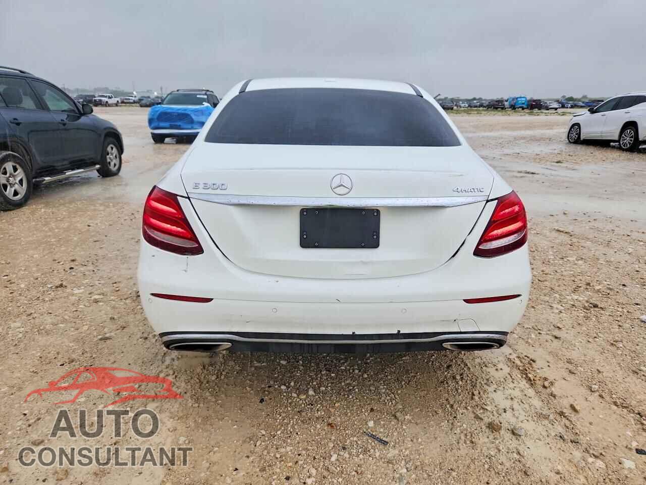 MERCEDES-BENZ E-CLASS 2017 - WDDZF4KB9HA198469