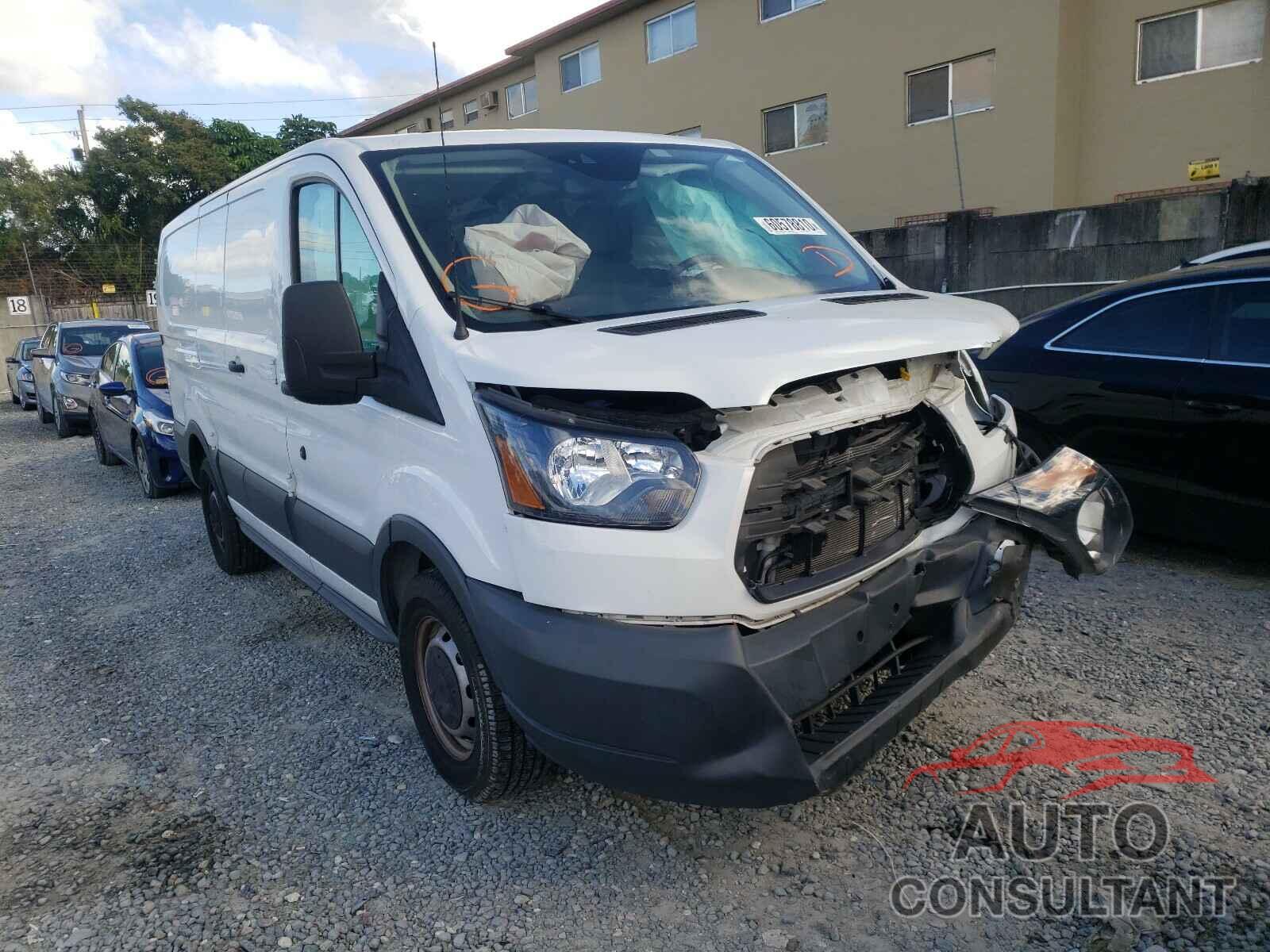 FORD TRANSIT CO 2018 - 1FTYE1ZM4JKA20628