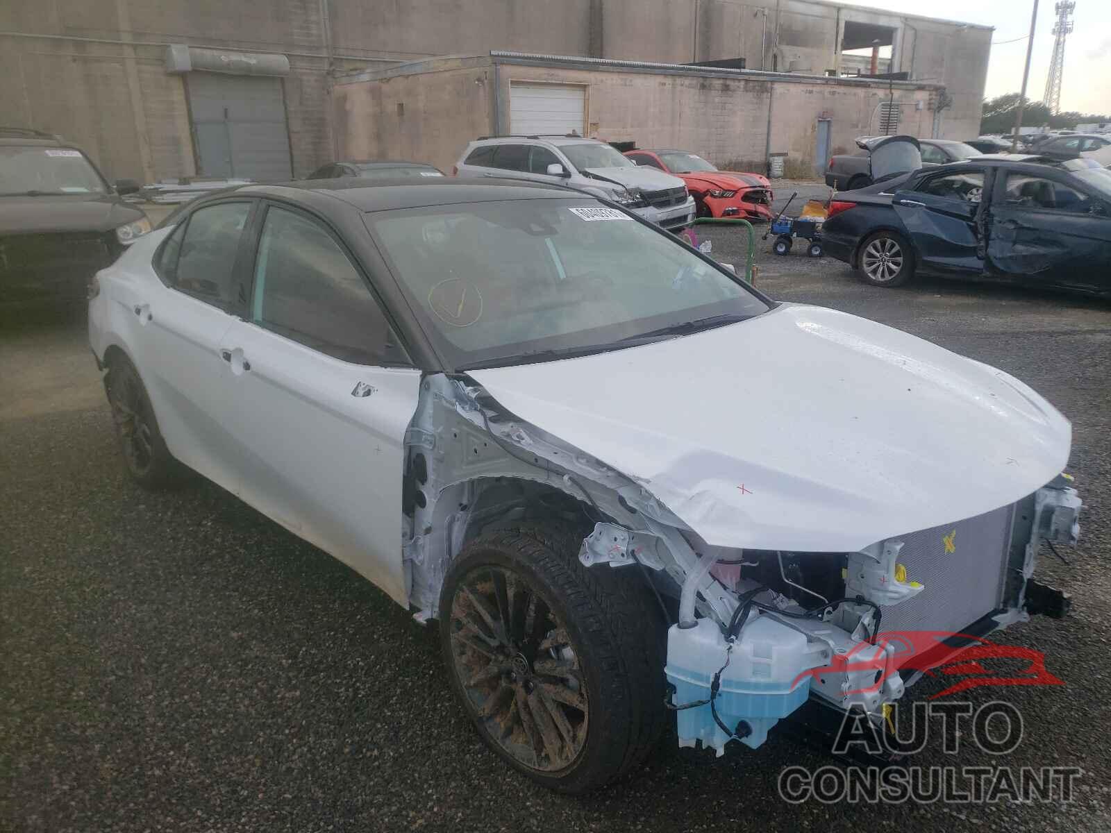 TOYOTA CAMRY 2021 - 4T1K61BK4MU046775