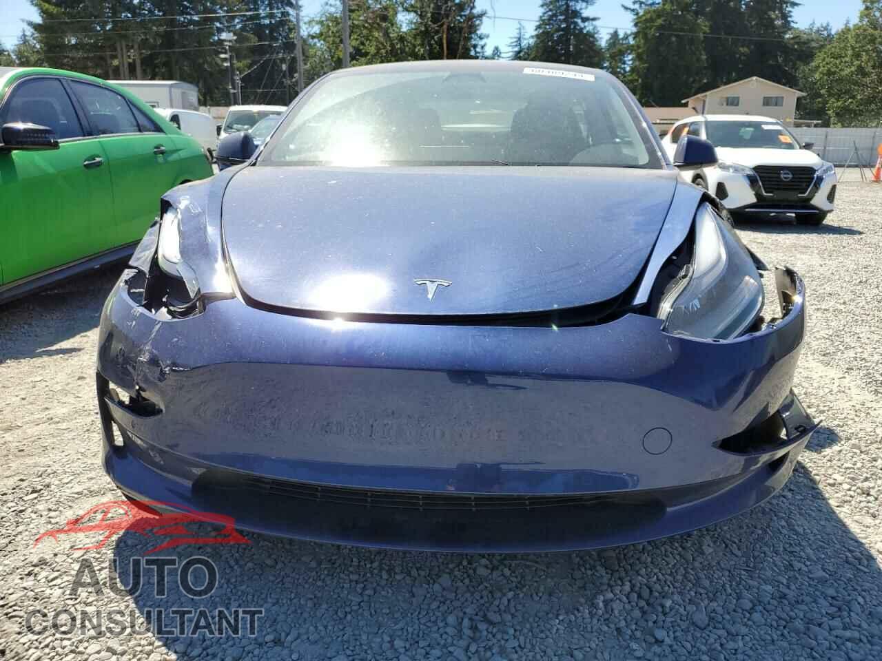 TESLA MODEL 3 2022 - 5YJ3E1EBXNF250904