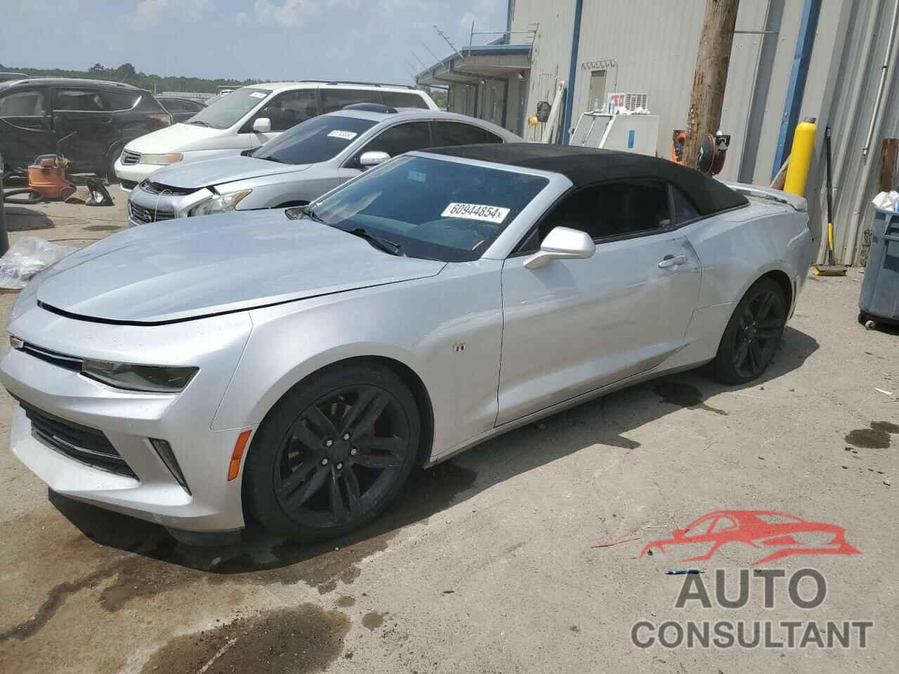 CHEVROLET CAMARO 2017 - 1G1FD3DS8H0149840