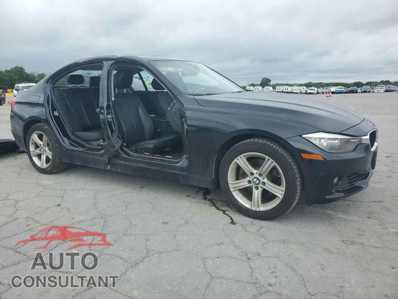 BMW 3 SERIES 2015 - WBA3C1C58FP851848