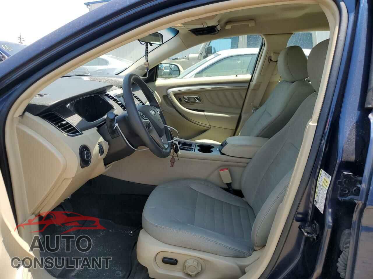 FORD TAURUS 2017 - 1FAHP2D84HG121486