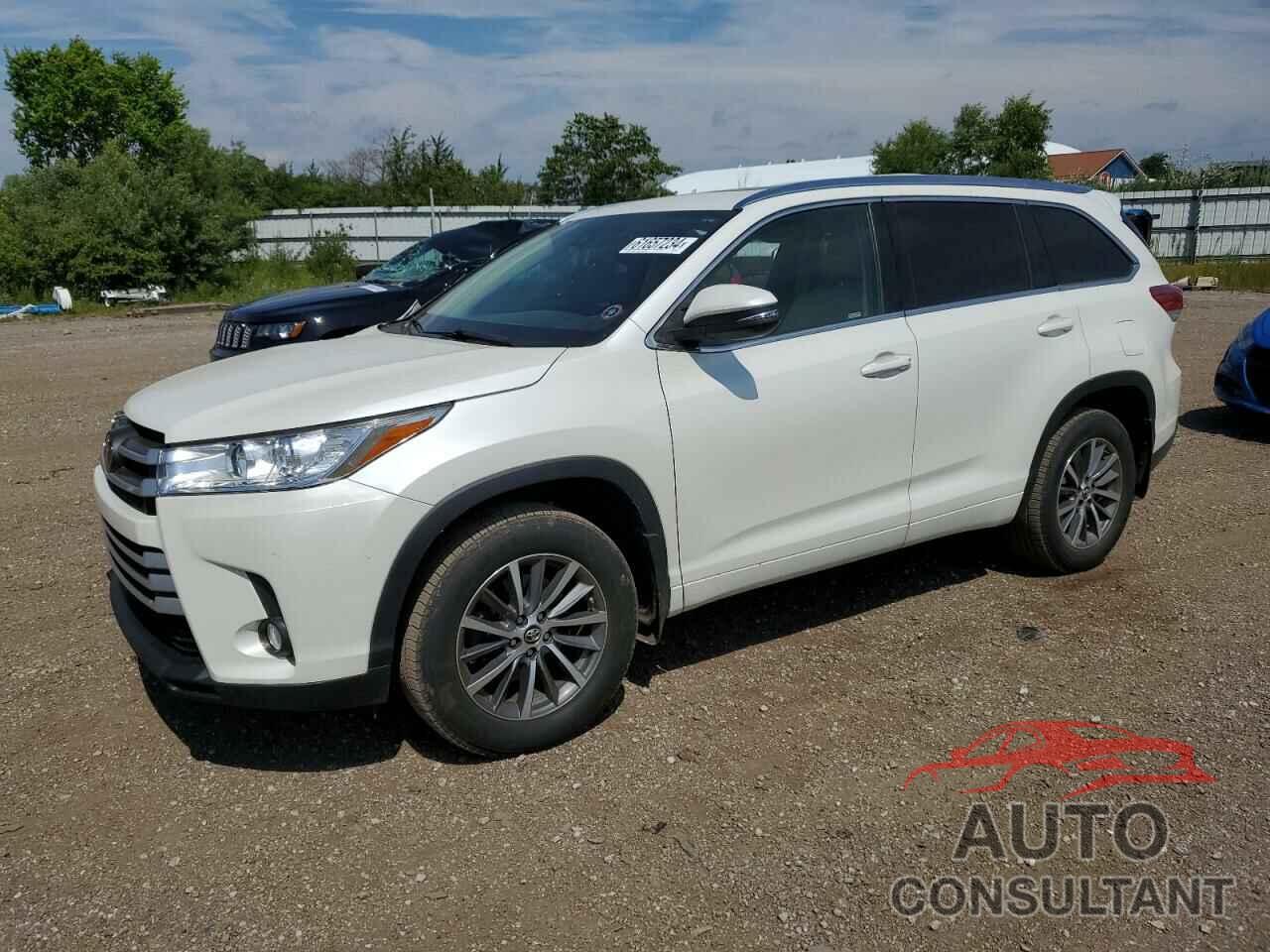 TOYOTA HIGHLANDER 2018 - 5TDJZRFH7JS844238