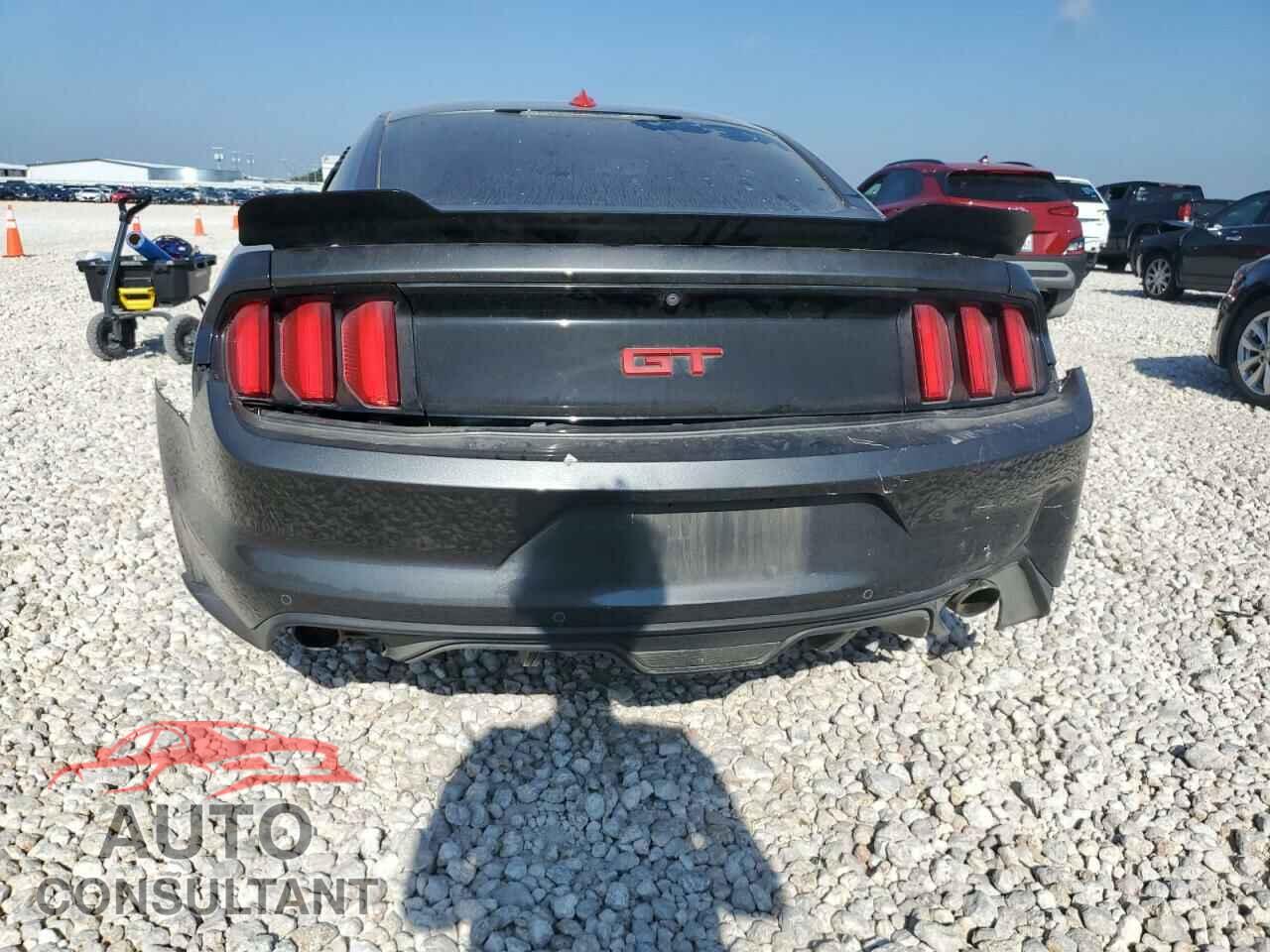 FORD MUSTANG 2017 - 1FA6P8CF8H5256539