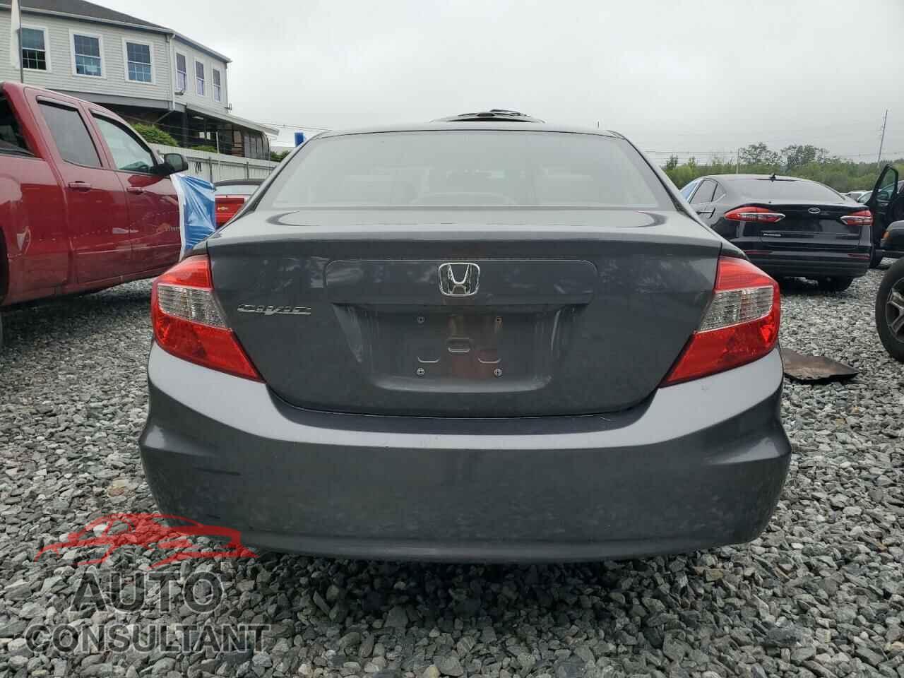 HONDA CIVIC 2012 - 2HGFB2F86CH554335