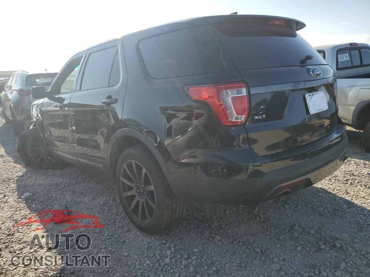 FORD EXPLORER 2017 - 1FM5K7D81HGA15775