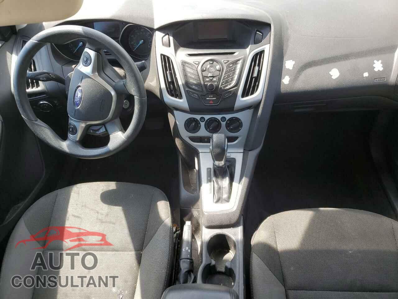 FORD FOCUS 2014 - 1FADP3F28EL150263