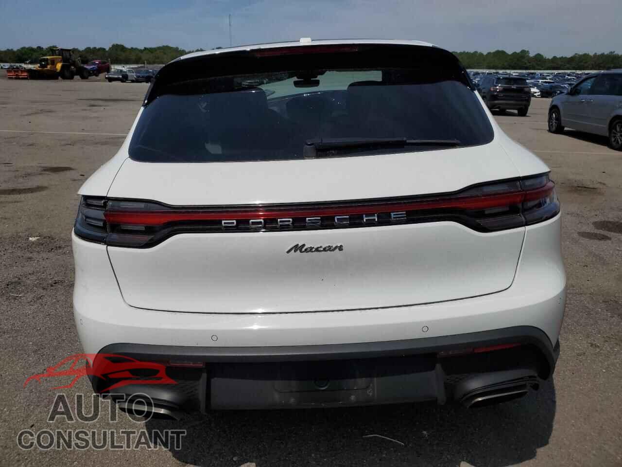 PORSCHE MACAN BASE 2023 - WP1AA2A57PLB08257