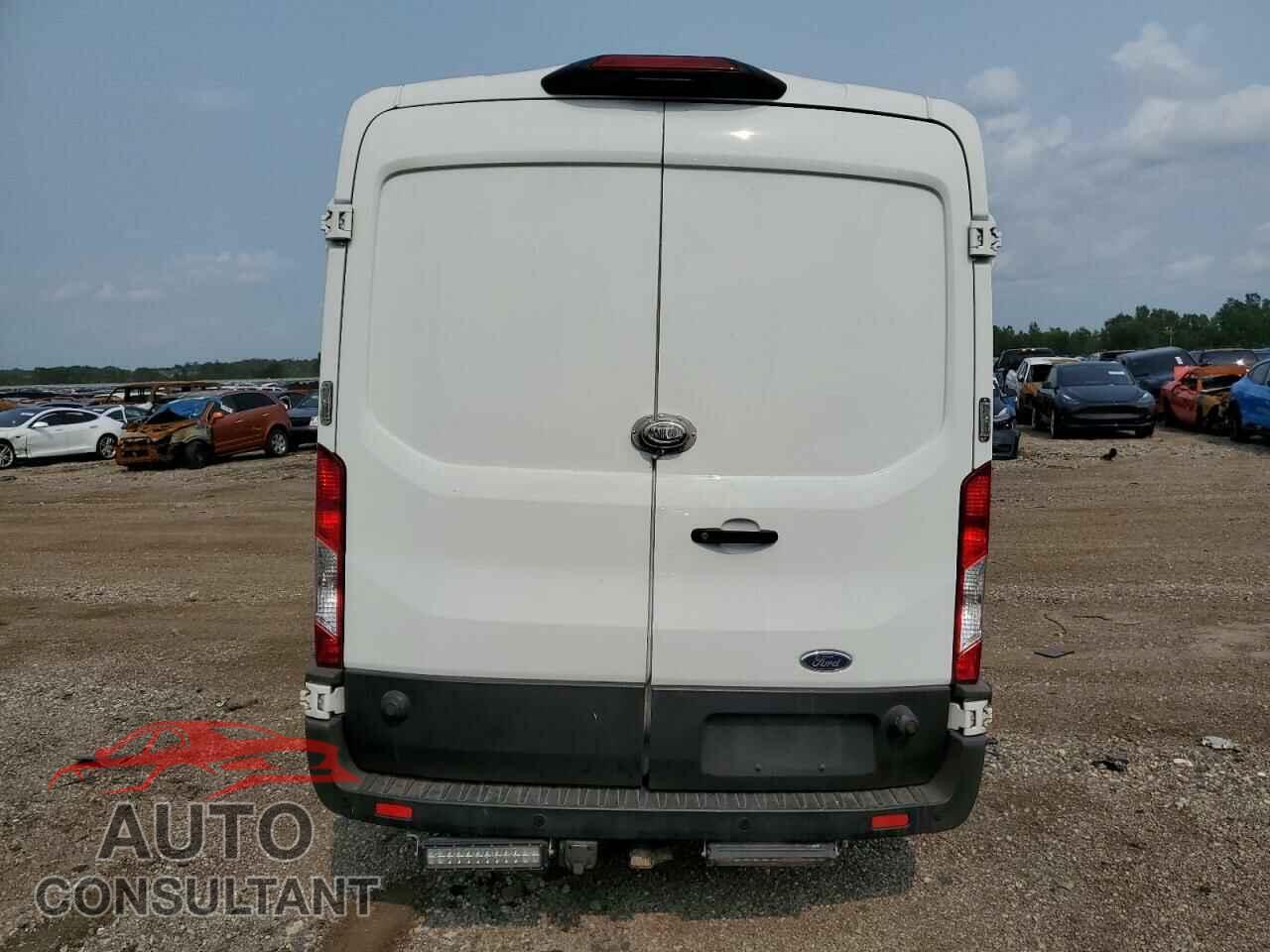 FORD TRANSIT 2020 - 1FTBR2C88LKA03555