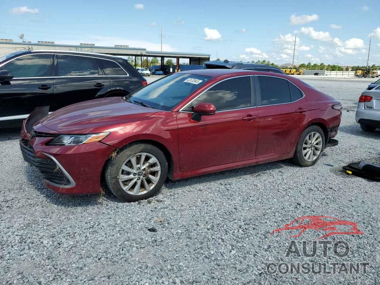 TOYOTA CAMRY 2022 - 4T1C11AK9NU645709