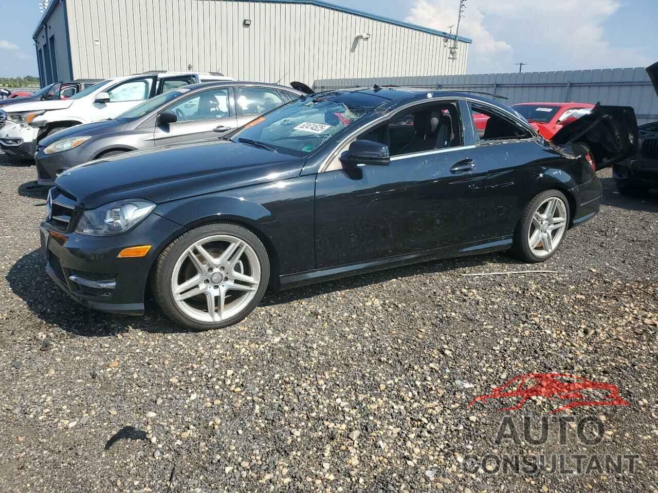 MERCEDES-BENZ C-CLASS 2014 - WDDGJ4HBXEG217830