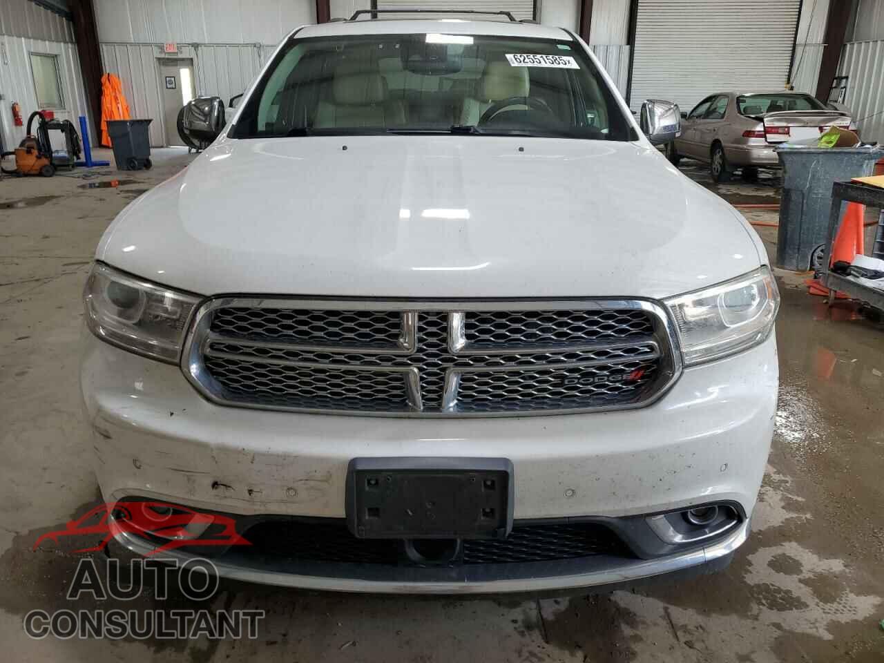 DODGE DURANGO 2018 - 1C4SDJET4JC101127
