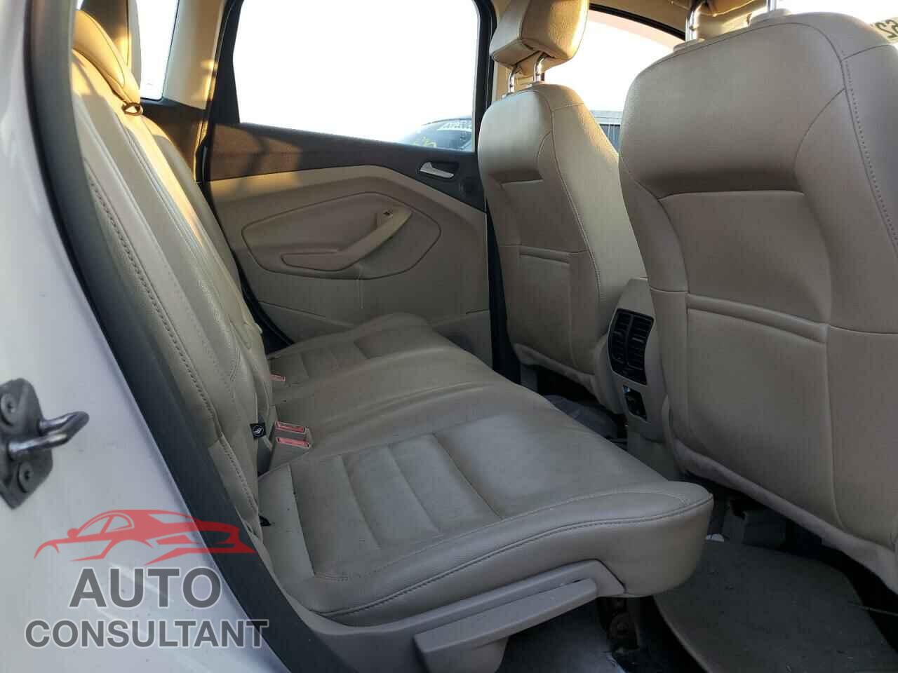 FORD CMAX 2013 - 1FADP5BU8DL510262