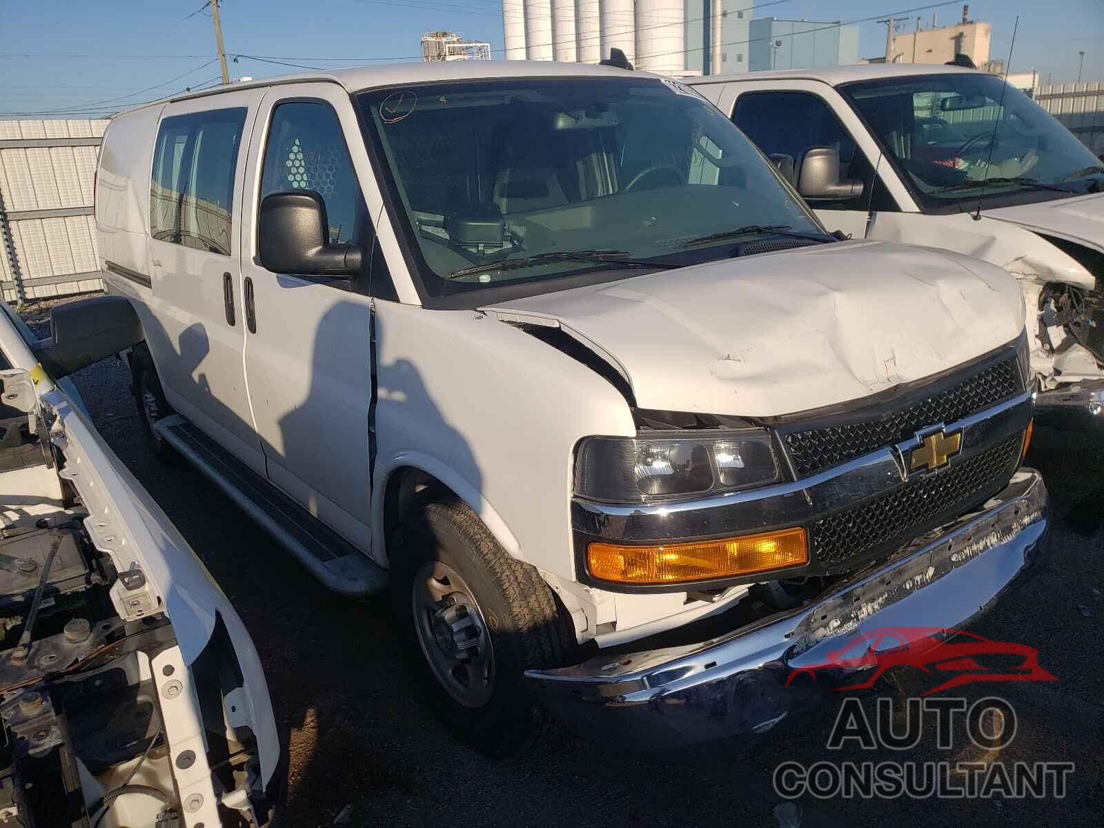 CHEVROLET EXPRESS 2020 - 1GCWGAFG7L1178860