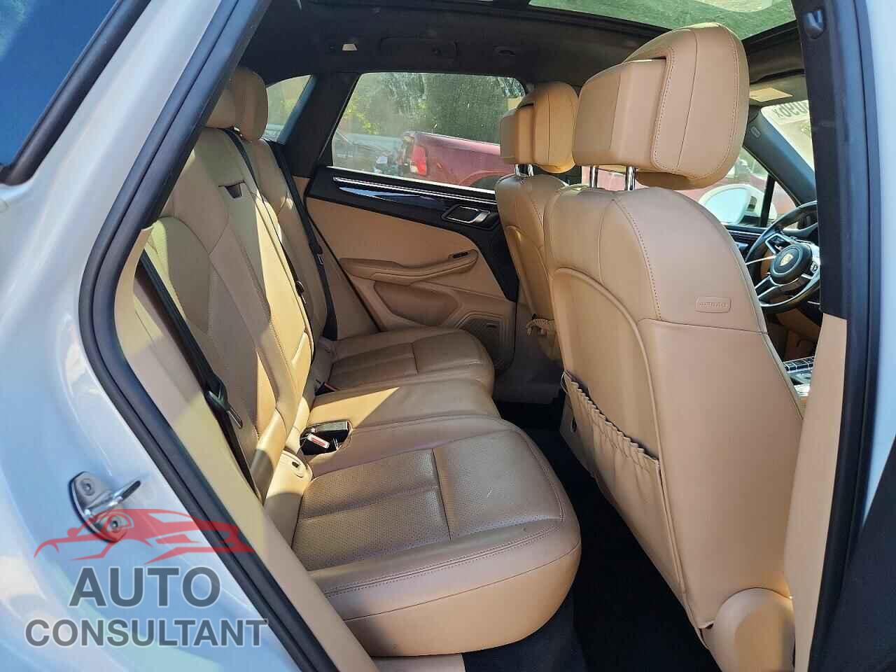 PORSCHE MACAN 2019 - WP1AB2A55KLB33289