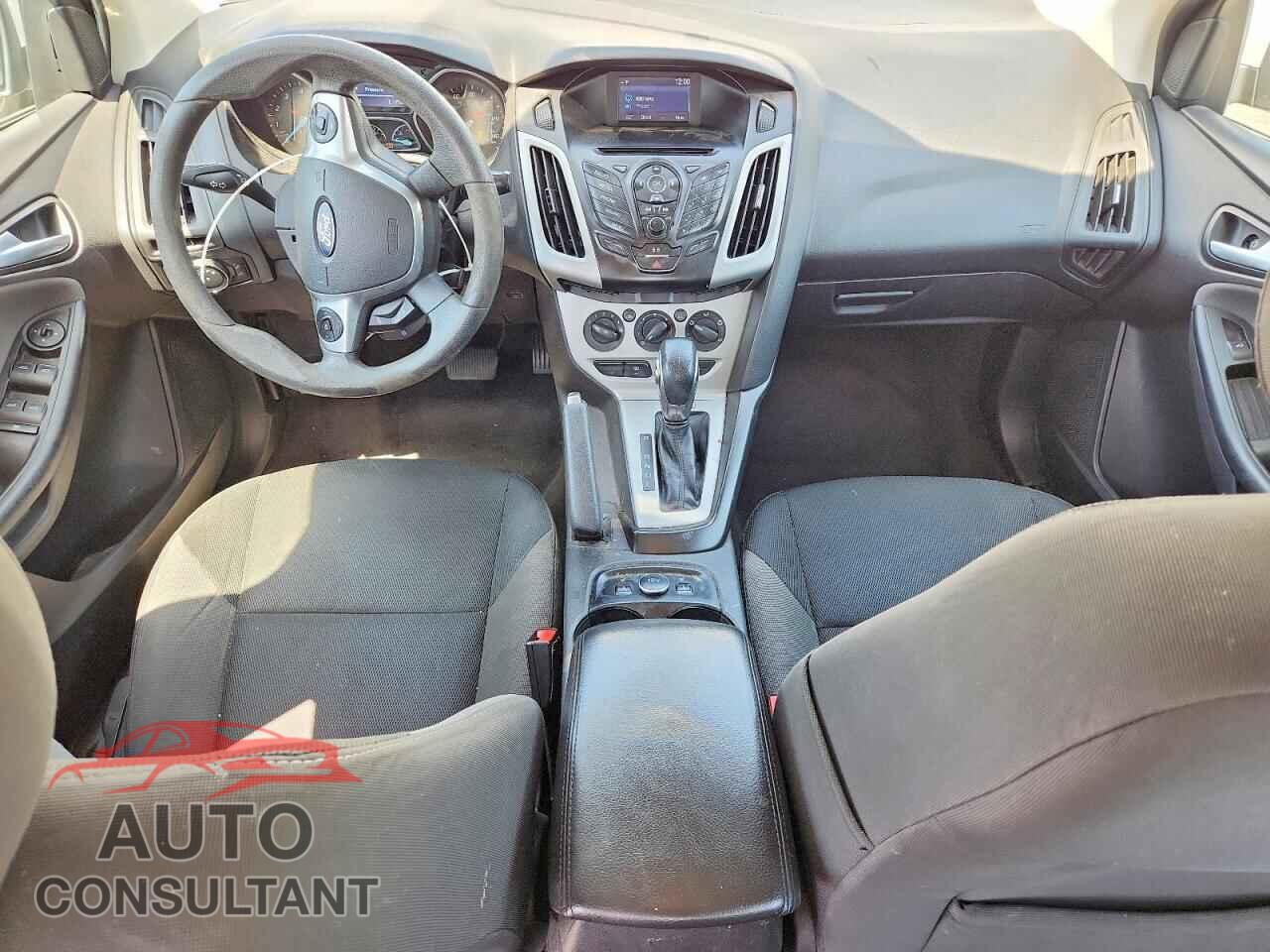 FORD FOCUS 2014 - 1FADP3F23EL299230