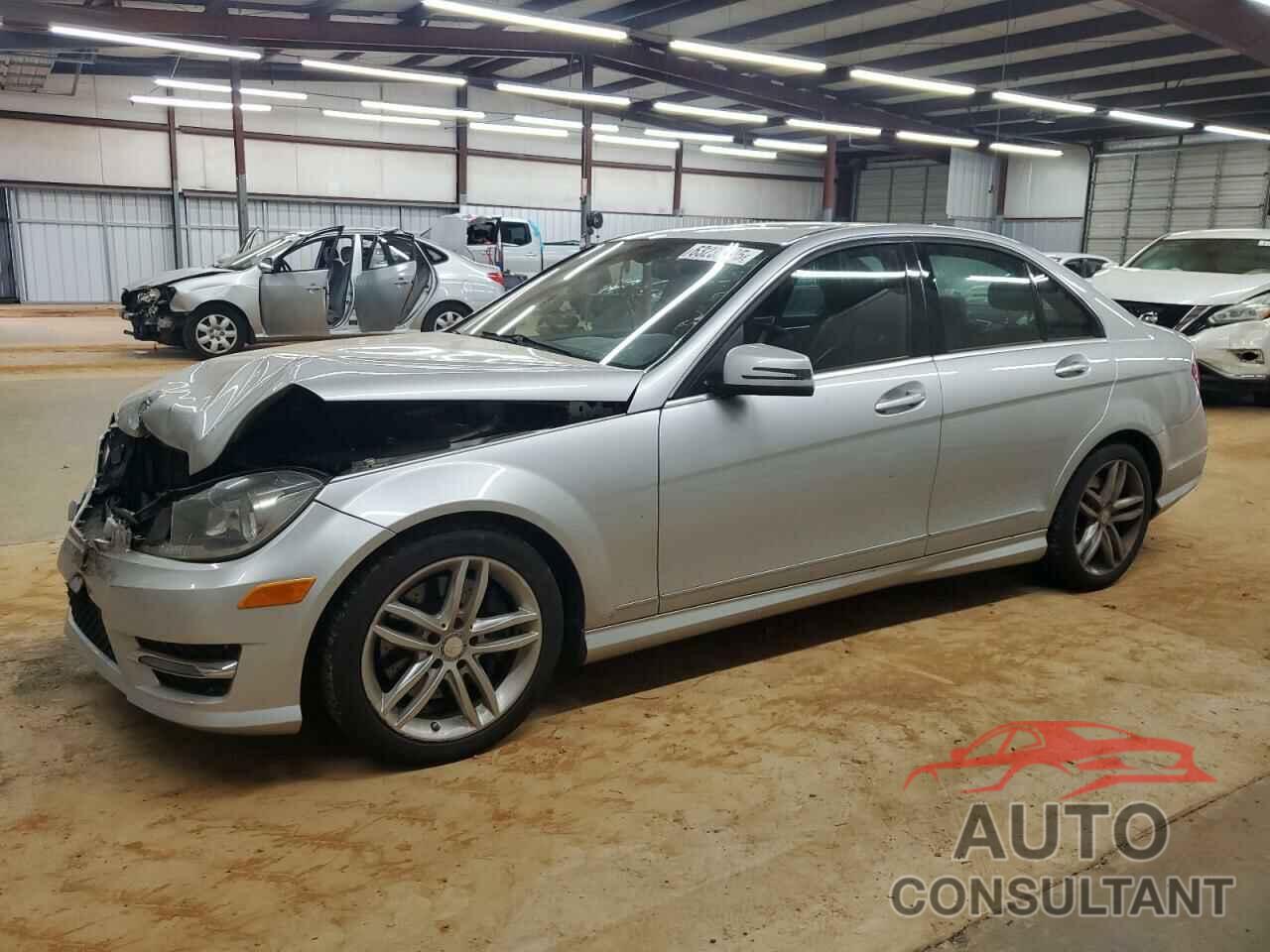 MERCEDES-BENZ C-CLASS 2014 - WDDGF8AB2EA915726