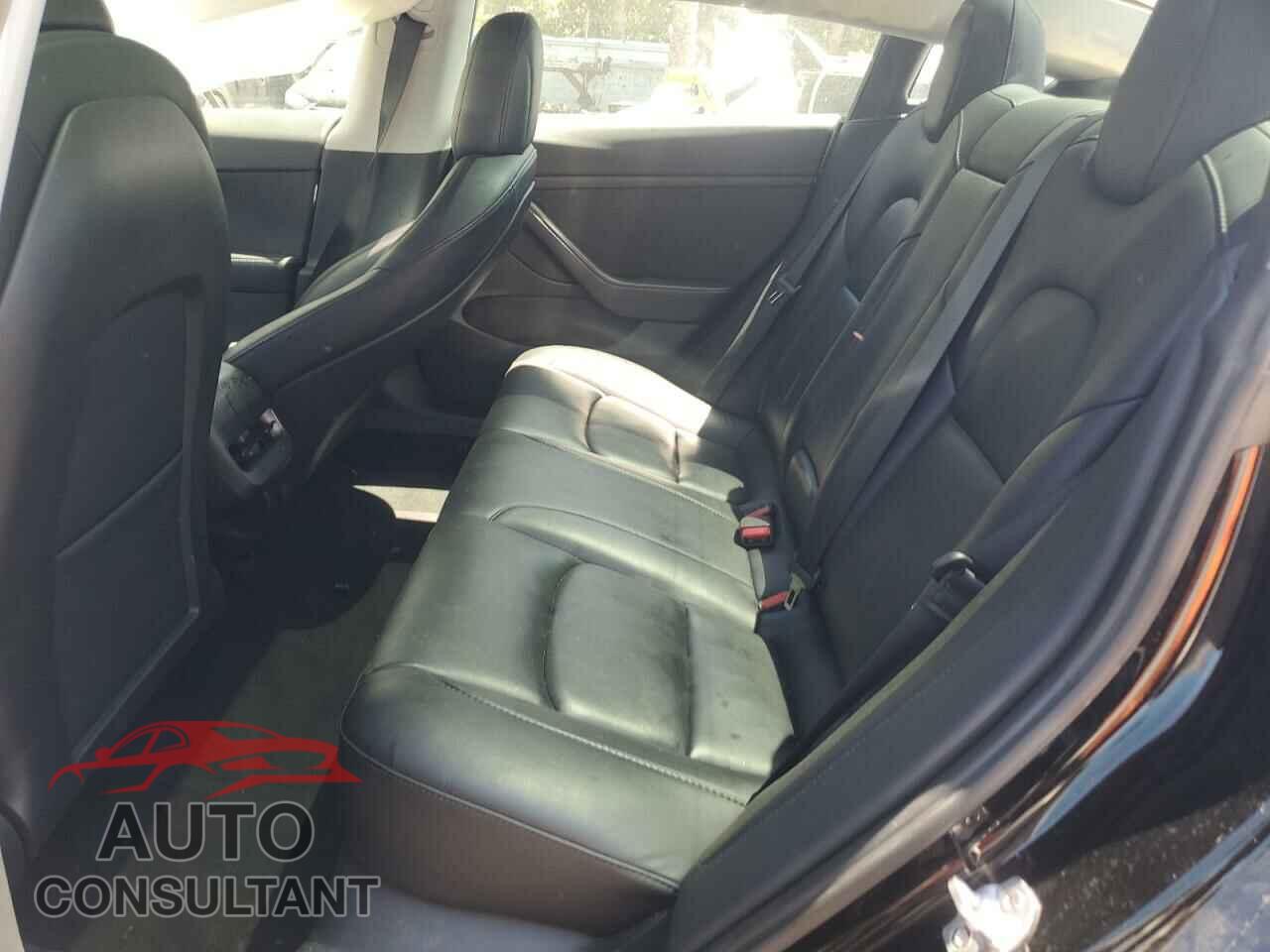 TESLA MODEL 3 2023 - 5YJ3E1EA7PF458510