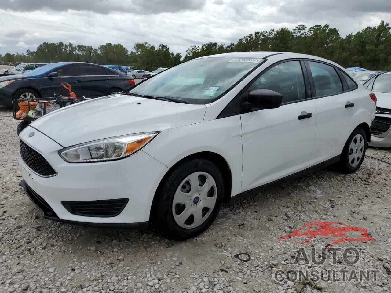 FORD FOCUS 2018 - 1FADP3E27JL223151