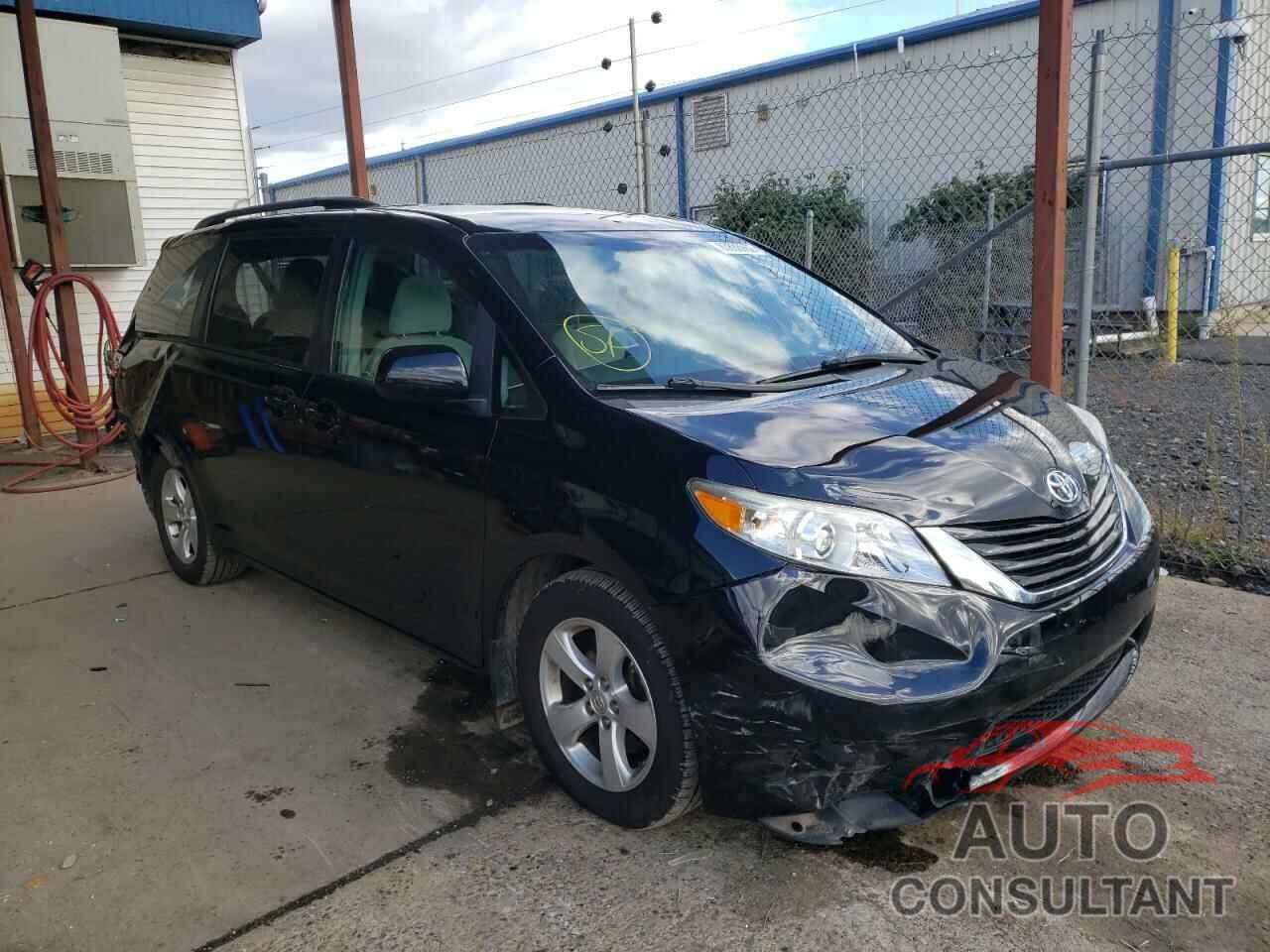 TOYOTA SIENNA 2017 - 5TDKZ3DC8HS851539